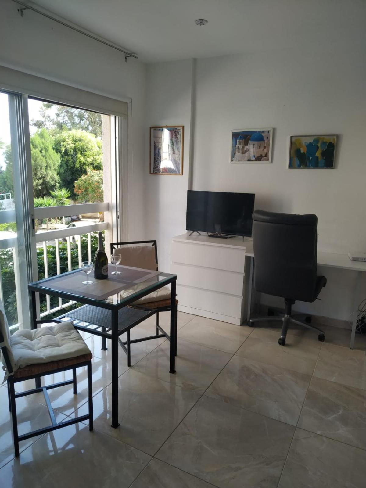 לרנקה Stelia'S Seagate Studio Apt. מראה חיצוני תמונה